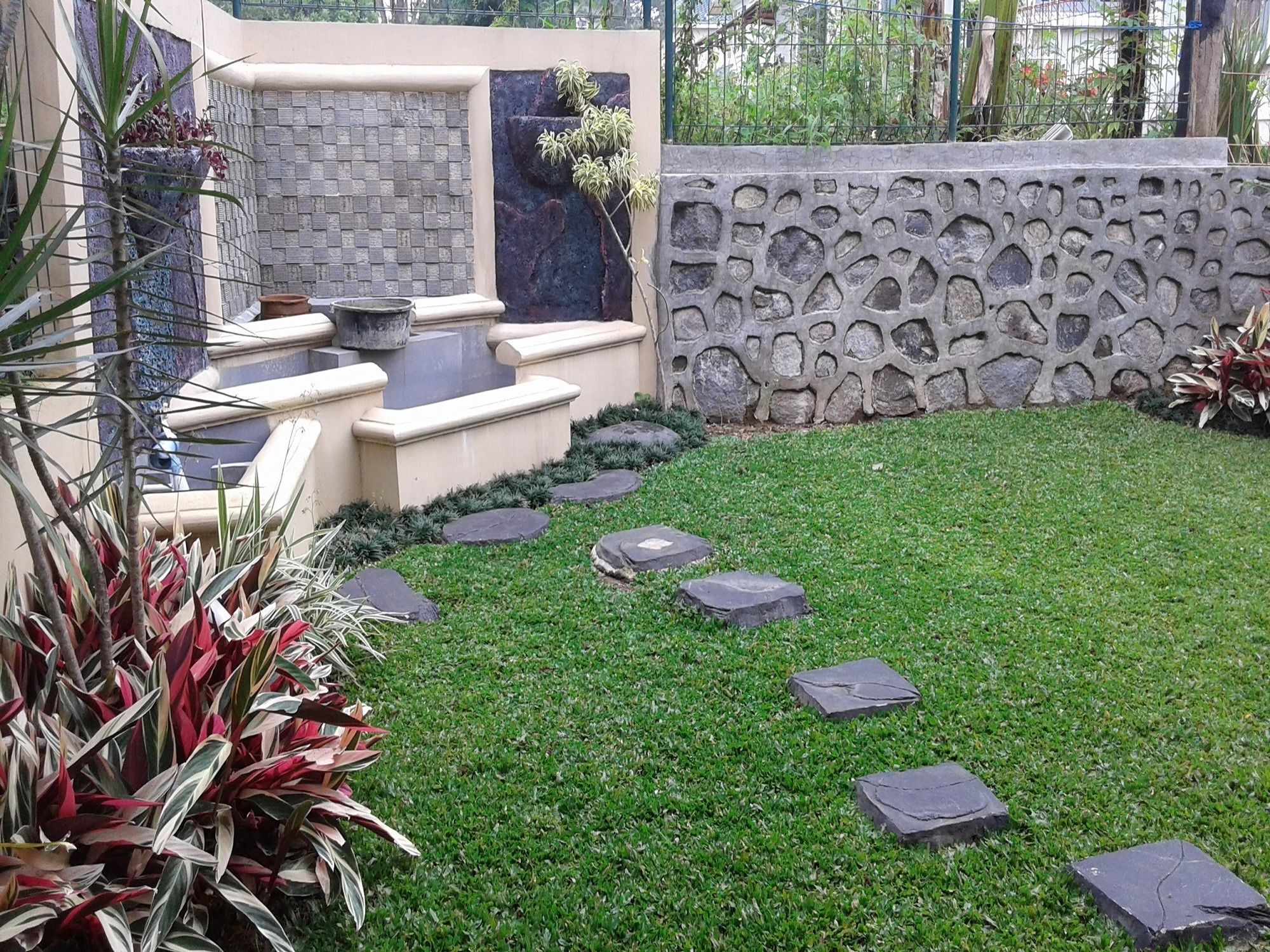 Villa Puncak Resort チパナス エクステリア 写真